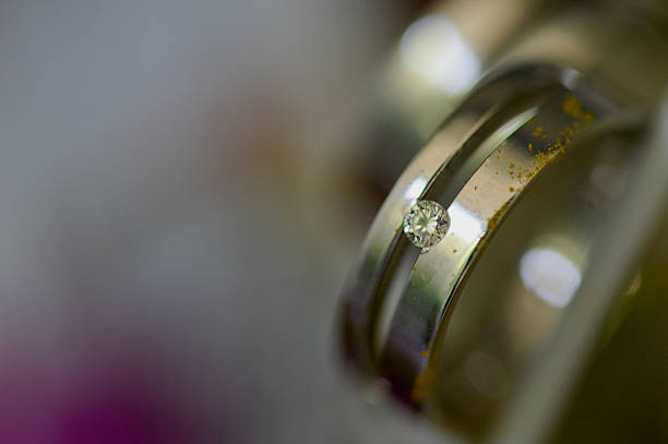 istock Closeup with beautiful wedding rings 511735570