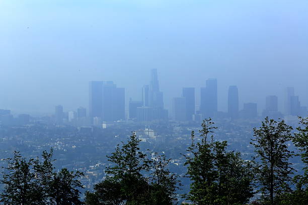 istock Smoggy Downtown Los Angeles 511739711