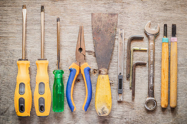istock Screwdriver, pliers, trowel, cutter, hex wrench, wrench, chisels 511787202