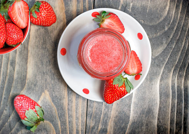 istock Strawberry smoothie - strawberry juice (healthy drink) 511794100