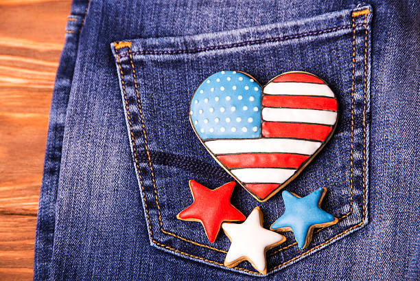 istock Patriotic cookie on a back pocket of jeans 511804840