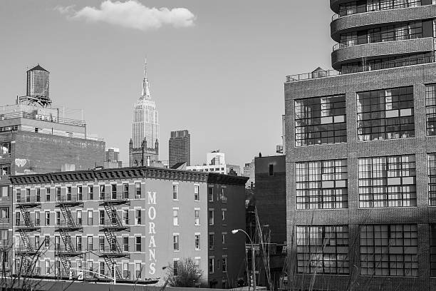 alta vista em linhas - new york state new york city high line park urban scene imagens e fotografias de stock