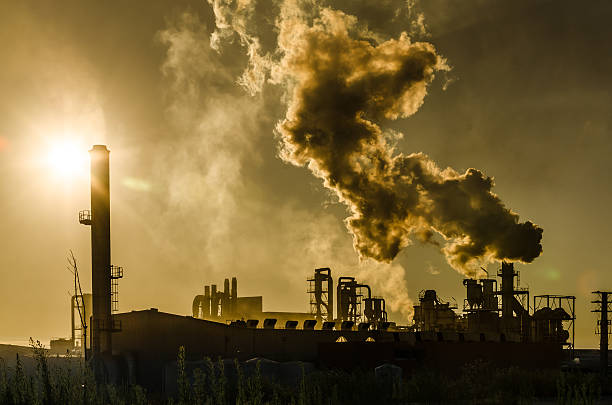 istock Air pollution coming from factory smoke 511809000