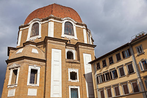 istock The Basilica di San Lorenzo (Basilica of St Lawrence) in Florence 511812098