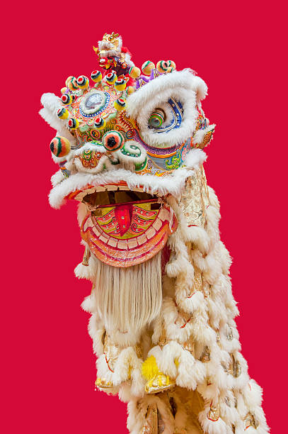 китайский лев танцы - happy new year стоковые фото и изображения