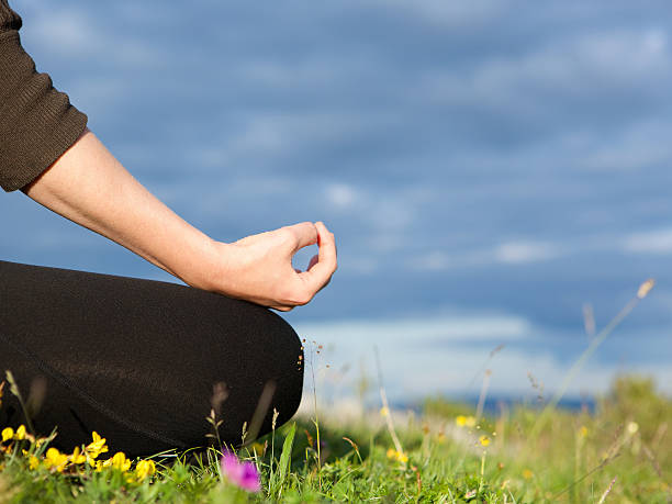 istock Yoga hands outdoors 511868631