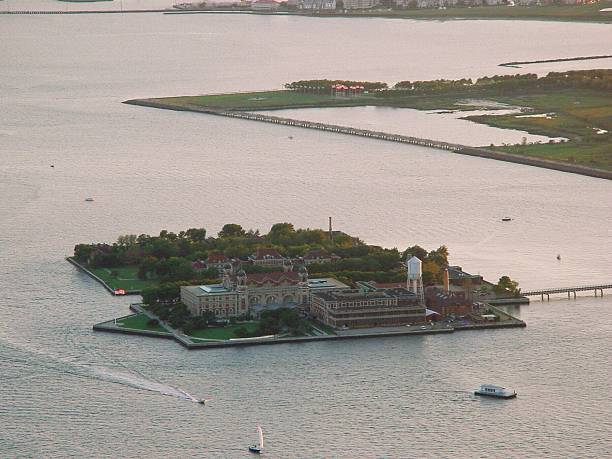 istock Elevated view of buildings on island 511898187