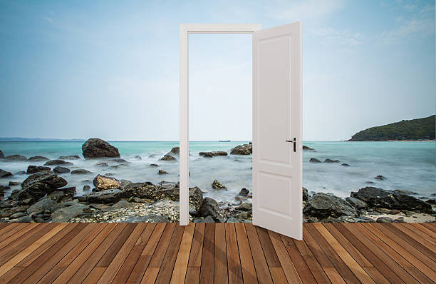 istock Landscape behind the opening door 511919972
