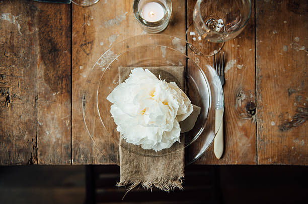 istock Wedding room decorated loft style with a table and accessories 511921230