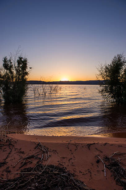 istock Powell Sunset Landscape view with Red Rocks #2 511923004