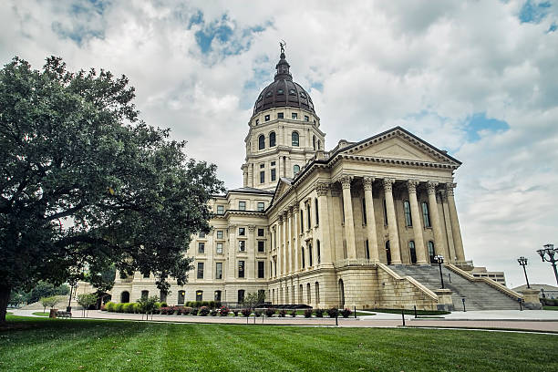 istock Kansas State Capitol Building 511934956