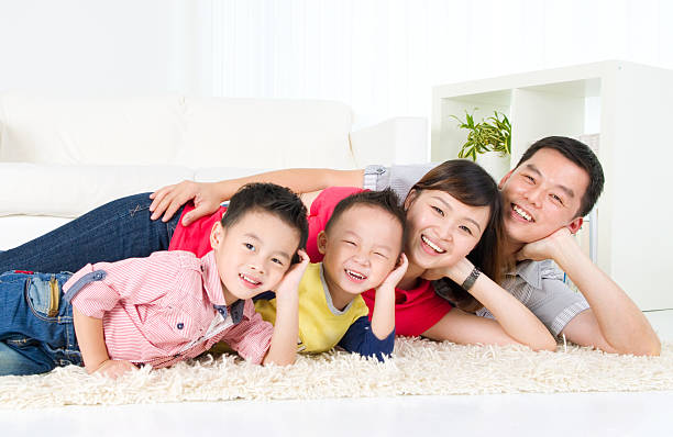 istock Asian family 511947801