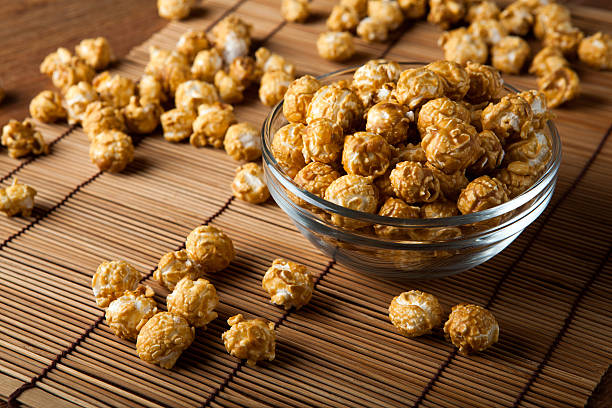 istock lot of golden caramel corn 511971363