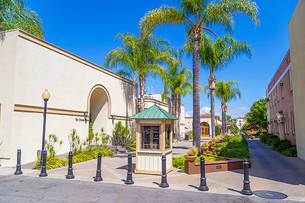 Administrative buildings of the Paramount Pictures Studio in Los Angeles Los Angeles, CA, USA - September 7, 2014: Administrative buildings of the Paramount Pictures Studio in California, USA. paramount studios stock pictures, royalty-free photos & images