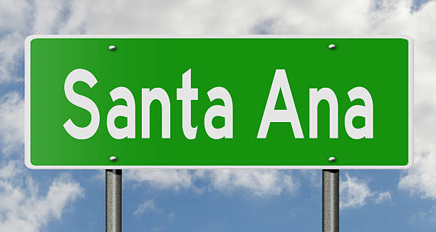 istock Highway sign for Santa Ana 511997860