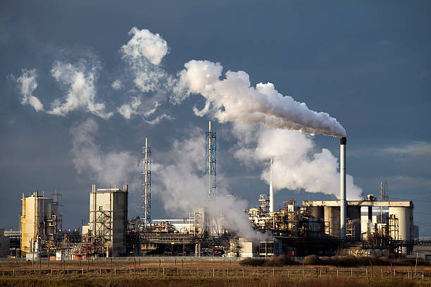 istock Chemical Plant on Teesside, England. 512004052