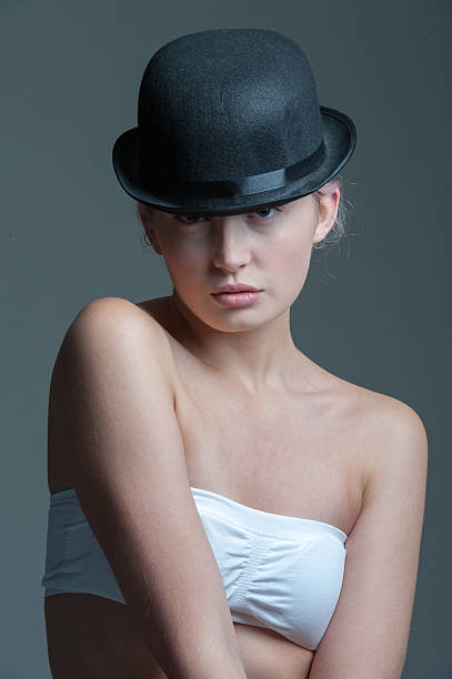 istock Girl in bowler hat 512051820