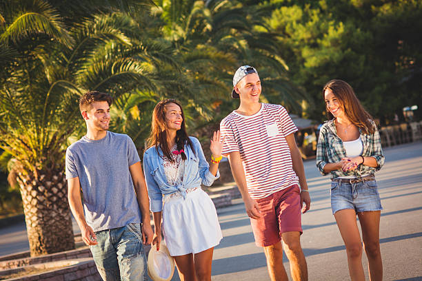 istock Friends having fun outdoors 512085689