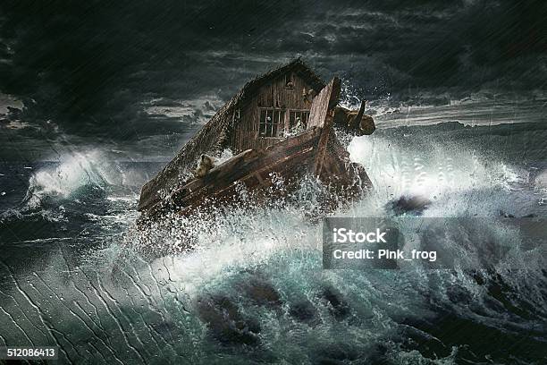 A Arca De Noé - Fotografias de stock e mais imagens de Arca - Arca, Noah - Espiritualidade e Religião, Enchente