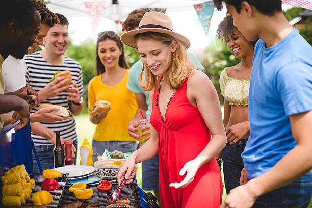 istock Group of Friends at a BBQ 512096976