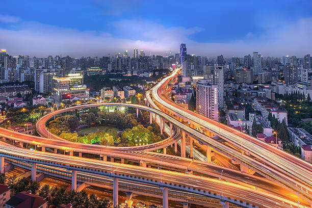 istock Modern Life and Transportation in Big City 512103264