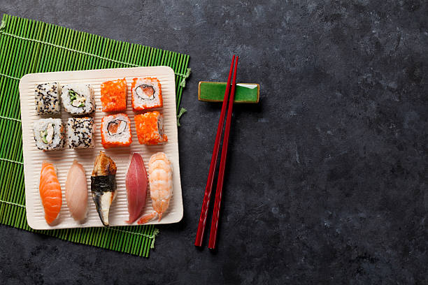 istock Set of sushi and maki roll 512110790