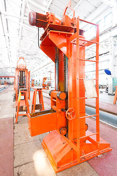 istock Vehicle repair station 512134749
