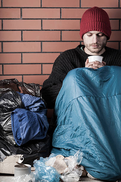 istock Sad man living on the street 512134935
