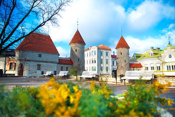 istock Guard towers of Viru Gate in Tallinn 512142348