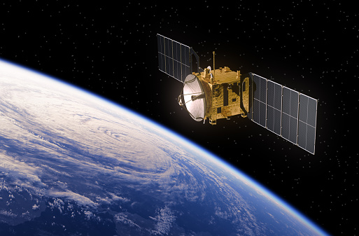 Televisión vía satélite en órbita de la tierra photo
