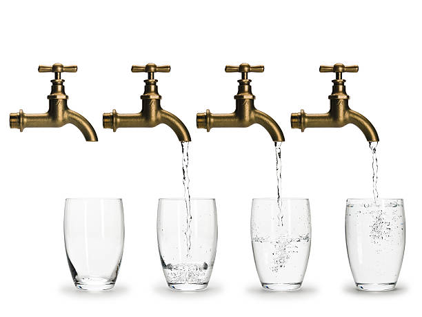 Stages, fillings of glass by water