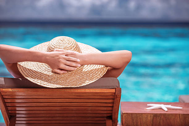 istock Enjoying vacation on the beach 512156091