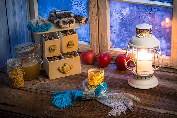 istock Hot tea with honey and linden 512173635