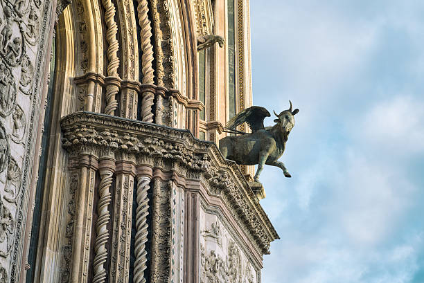 istock Orvieto Cathedral, facade close-up 512207856
