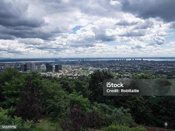 View Of The City Of Montreal Stock Photo - Download Image Now - Day, Horizontal, Montréal