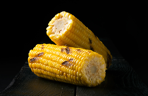 Natiral grilled corn