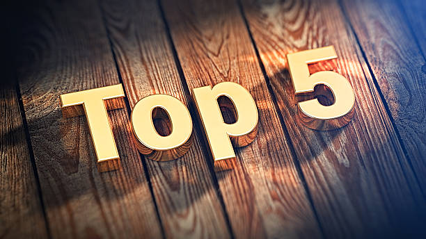 istock Word Top 5 on wood planks 512221092