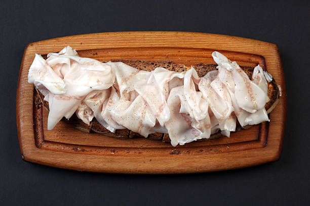 istock Sandwich with thin slices of salted lard 512221552