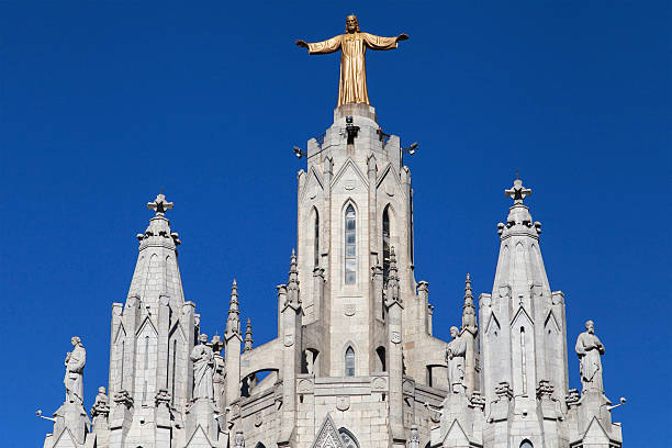 chist odkupiciel od tibidabo bazylika - chrystus the odkupiciel zdjęcia i obrazy z banku zdjęć