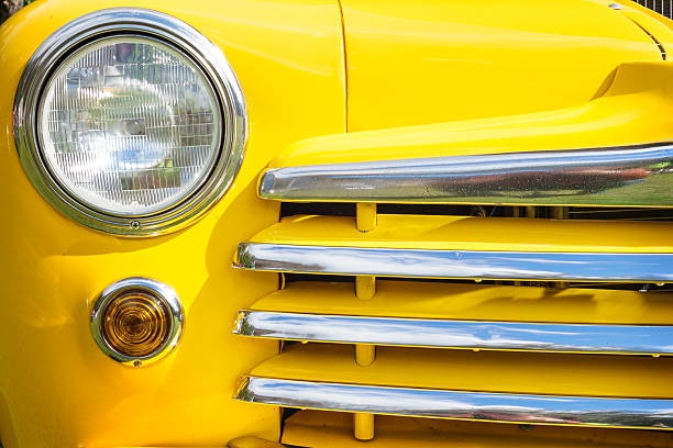 istock Vintage Car Front Detail 512289056
