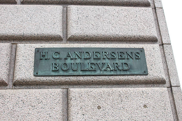 hans christian andersen boulevard se - hans christian andersen danish culture denmark copenhagen - fotografias e filmes do acervo