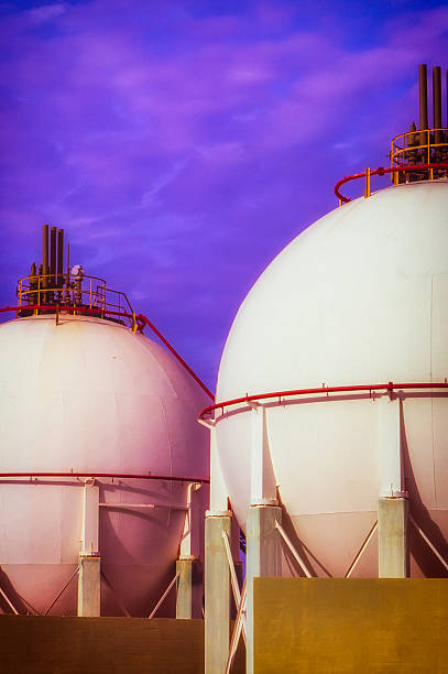 istock Petrochemical Refinery Plant Conteiners 512295360