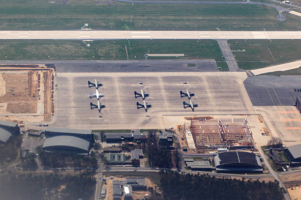 istock Top view of the aircraft 512328007
