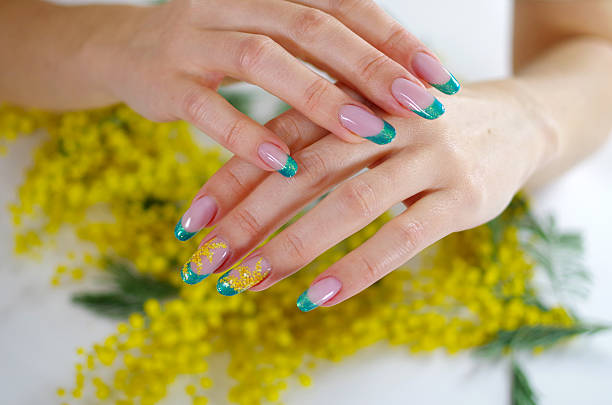 istock flowers for International Women's Day 512344080