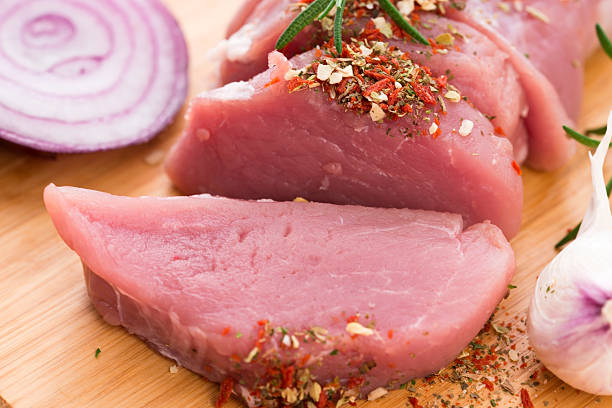 istock Fillet of pork 512363117