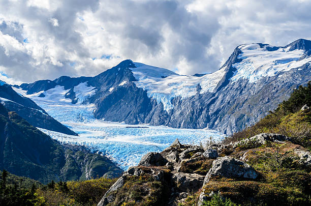 istock Portage Glacier from Portage Pass, Whittier, Alaska 512364097