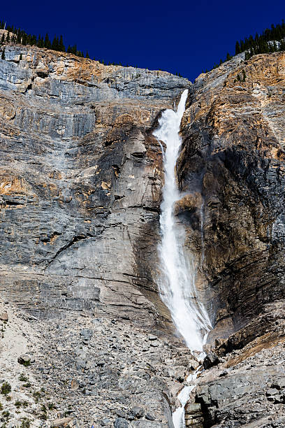 istock Takakkaw Falls, Yoho National Park, Alberta, Kanada 512407652