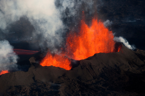 Molten large is spewed from the caldera of Iceland's Bárdabunga volcano, 13th September 2014. Aerial view. 