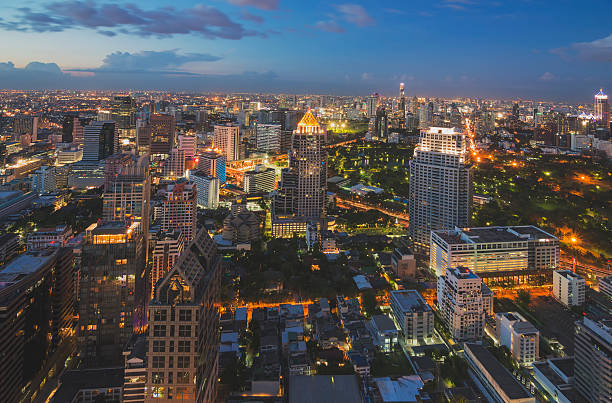 istock Middle of Bangkok,Thailand 512472928