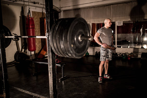 istock Man at the gym 512475520